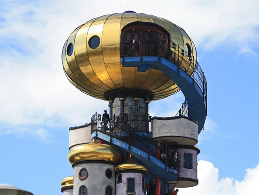 Kuchlbauer-Turm: Eine einzigartige Sehenswürdigkeit.