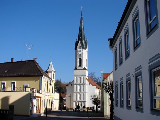 Pfarrkirche St. Martin - Das Wahrzeichen der Gemeinde