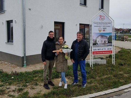 Hausübergabe Familie M.