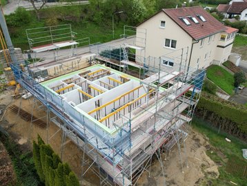 Drohnenaufnahme Rohbau EG in Altdorf