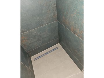 Fliesen bei einem massiven Einfamilienhaus in München