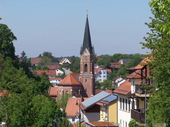 Rottenburg-Laaber-Kirche-Sankt-Georg-Ostansicht