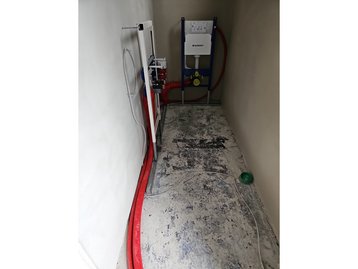 Sanitärrohinstallation eines schlüsselfertigen Einfamilienhauses in Loiching bei Dingolfing