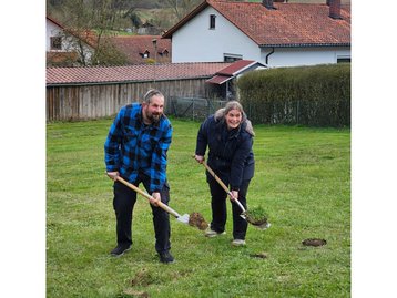 Spatenstich_Bungalow Mengkofen