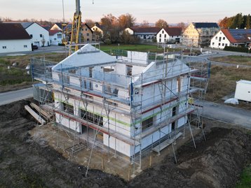 Rohbau eines Einfamilienhauses in Massivbauweise in Moosburg