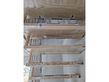 27 -- Treppe eines schlüsselfertigen Einfamilienhauses in Loiching bei Dingolfing