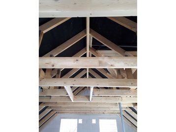 07 - Dachstuhl Innenansicht - Massivhaus - Einfamilienhaus - München - schlüsselfertig