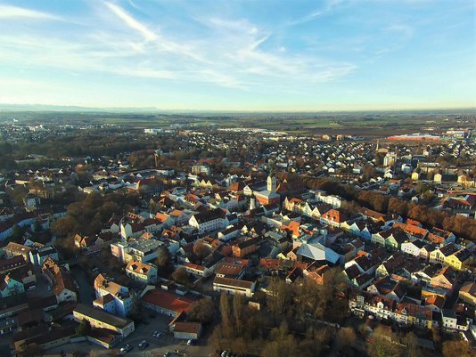 Luftaufnahme der Kreisstadt Erding