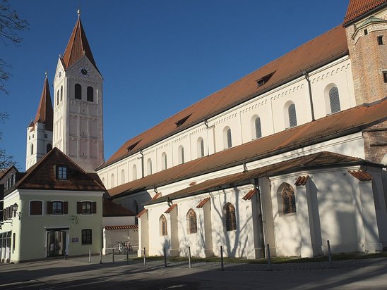 St. Kastulus Münster – Wahrzeichen von Moosburg an der Isar