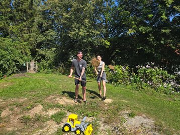 Spatenstich eines schlüsselfertigen Einfamilienhauses in Loiching bei Dingolfing