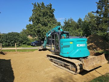 Erdarbeiten eines schlüsselfertigen Einfamilienhauses in Loiching bei Dingolfing