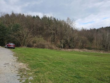 Unbebautes Grundstück_Bungalow Mengkofen