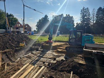 Erdarbeiten eines Einfamilienhauses in Massivbauweise in Moosburg