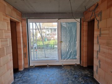 Die Haustüre mit Verglasung des "Landhaus 142 Modern" in Zolling