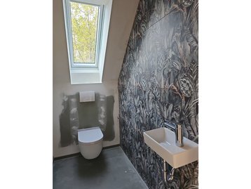 Fliesen bei einem massiven Einfamilienhaus in München