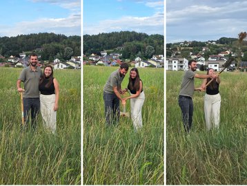 Spatenstich der Bauherrenfamilie in Bayerbach auf den Grundstück