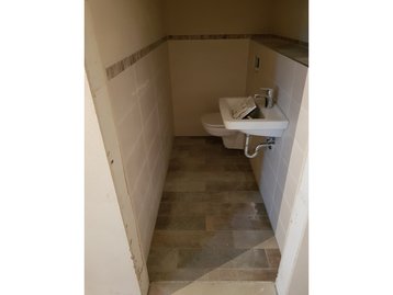 15 - Gäste WC - schlüsselfertiges Massivhaus in Ergolding bei Landshut